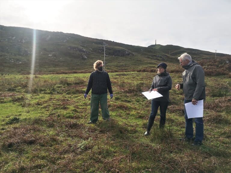 CCDC directors Andrew Abrahams, Dannie Onn & Project Coordinator Carrie Seymour survey the Scalasaig site (Credit Caitlin NcNeill)